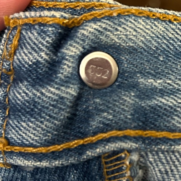 Levi's 501 Vintage Made in the USA Straight Leg Jeans Y2K (VINTAGE size 27) - Picture 13 of 14